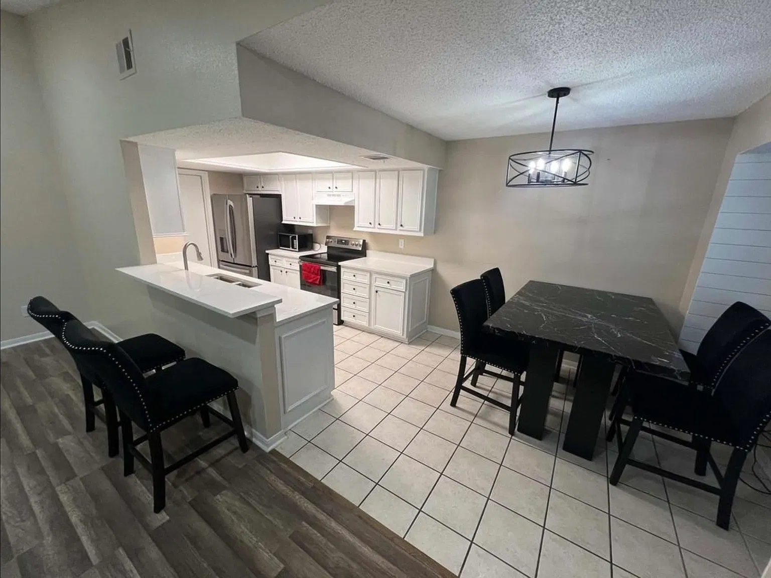 1 bed, 1500 sqft, $600 — Photo 4