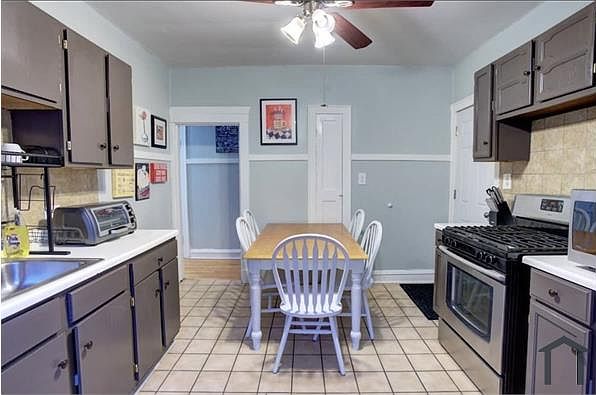 1st image of 1917 Hartrey Ave #B
