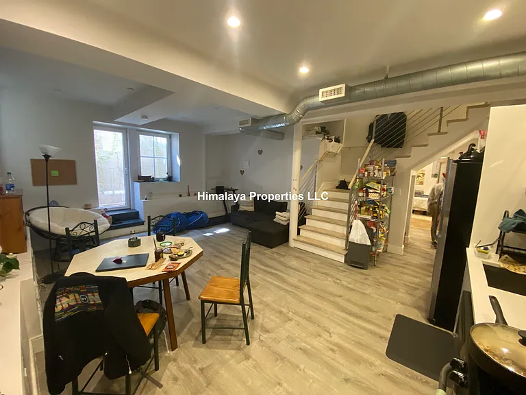 407 Dudley St #1 — Photo 11