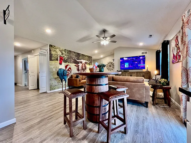 806 Pierson Rd — Photo 13