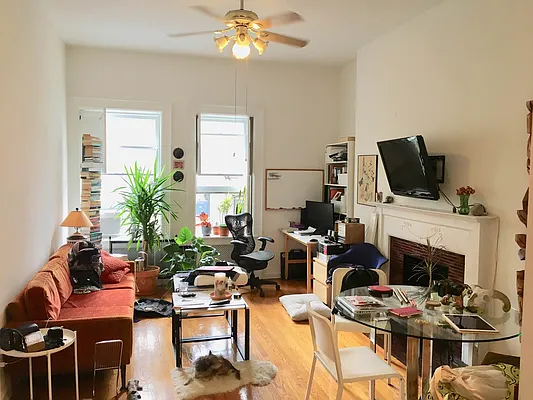 Rented by PennApts | media 16