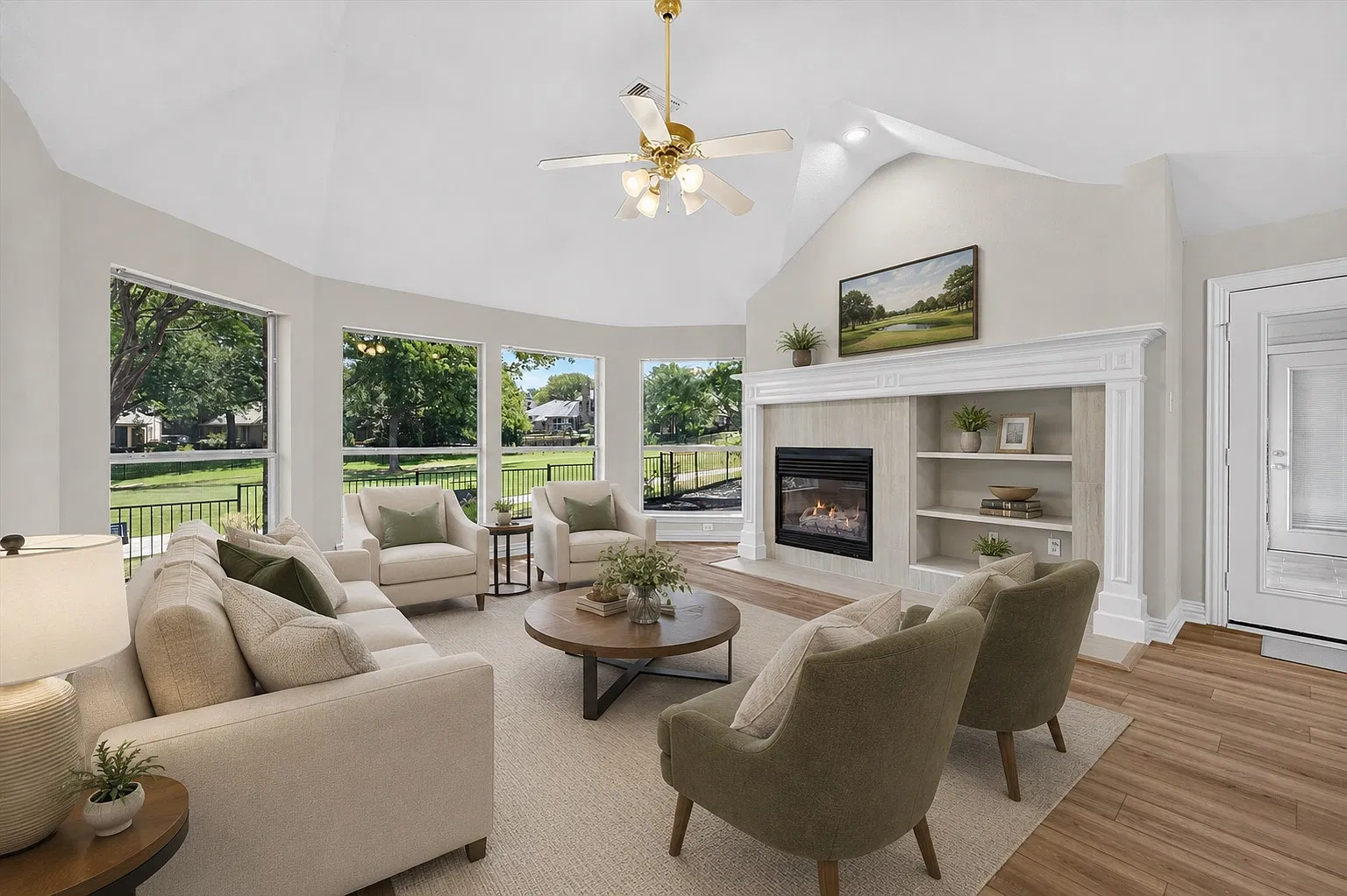 4 bed, 2.5 bath, 2787 sqft, $3,100 — Photo 1