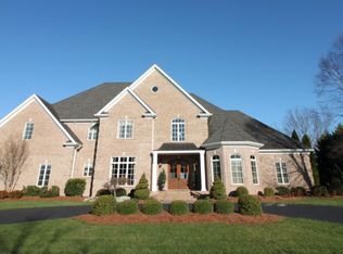 1541 Rivergreen Ln, Bowling Green, KY 42103