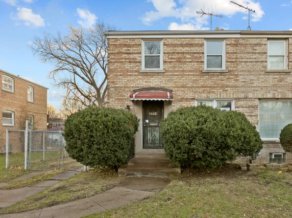 9565 S Yates Ave, Chicago, IL 60617
