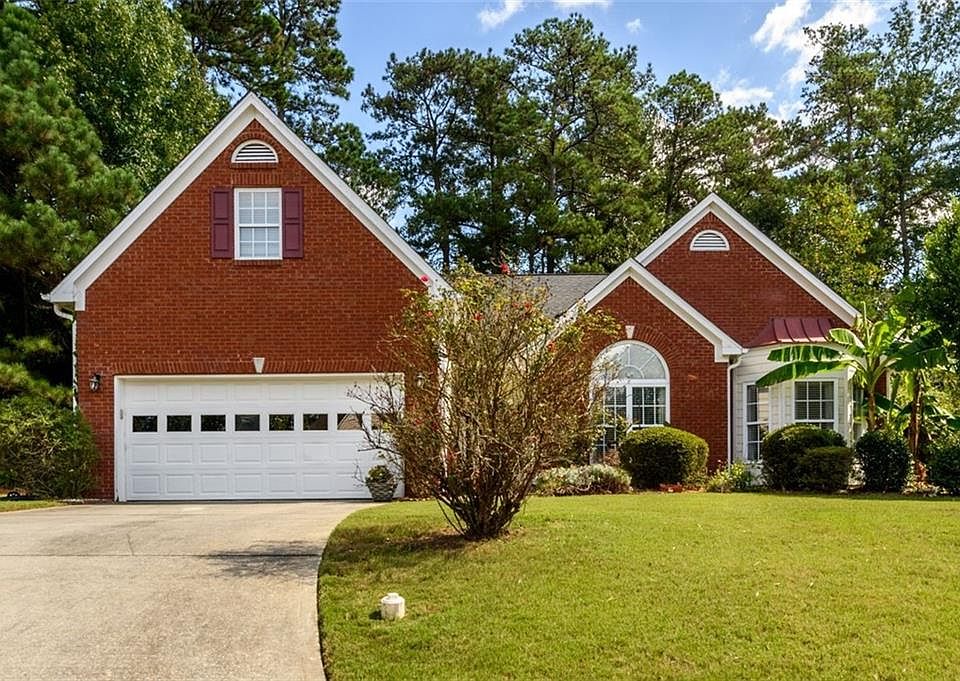 1st image of 1027 Creekshire Way