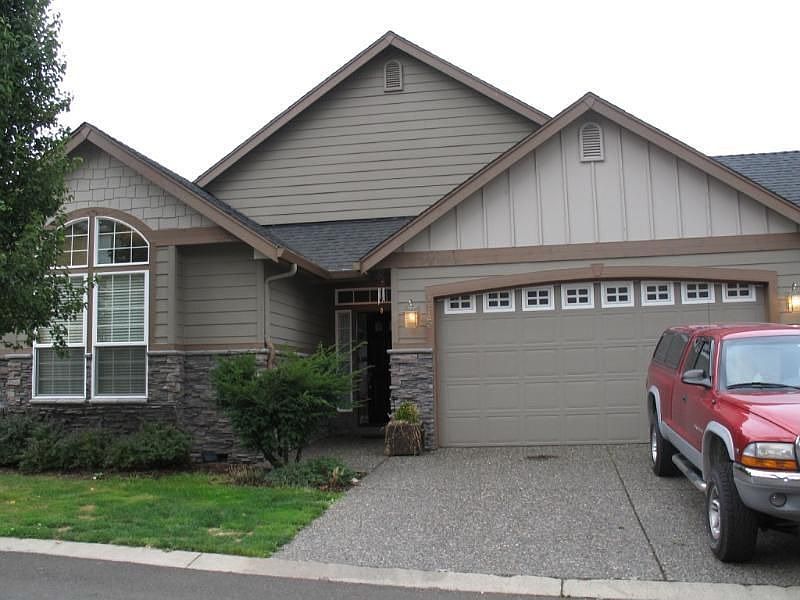 1st image of 410 N Stonegate Dr