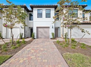 1483 Weeping Willow Ct, Cape Coral, FL 33909