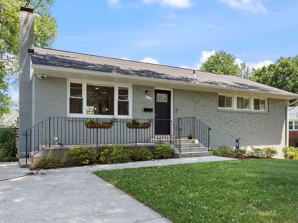 1st image of 8114 Drayton Ln
