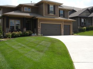 20715 W 108th St, Olathe, KS 66061