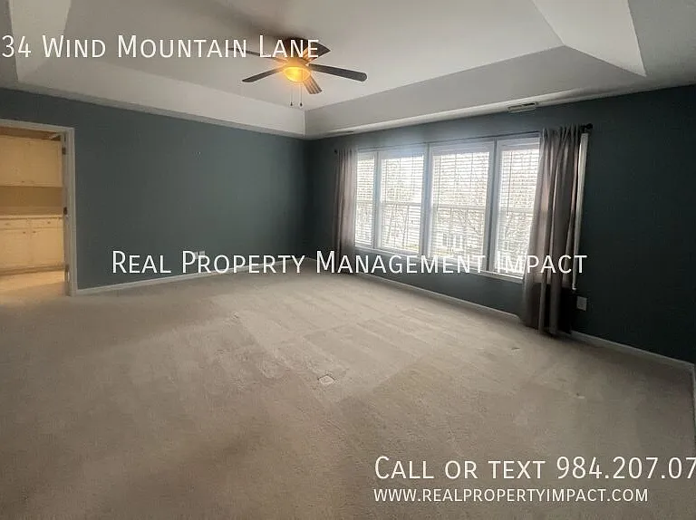 5434 Wind Mountain Ln — Photo 32