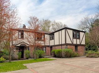 7080 SW Canyon Crst, Portland, OR 97225