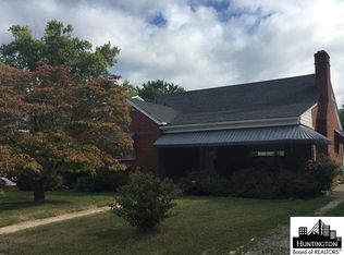 918 3rd St, Huntington, WV 25701