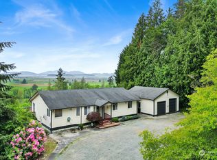 16317 Colony Rd, Bow, WA 98232