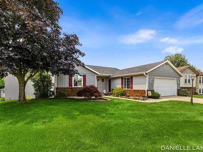 5809 Promise Dr SE, Kentwood, MI, 49508