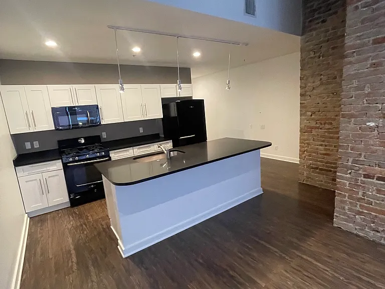 Lando Lofts — Photo 12