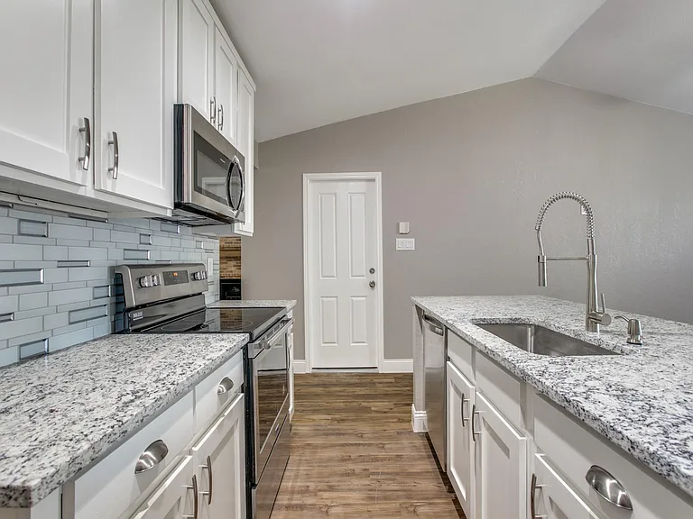1419 Willow Run Dr — Photo 11