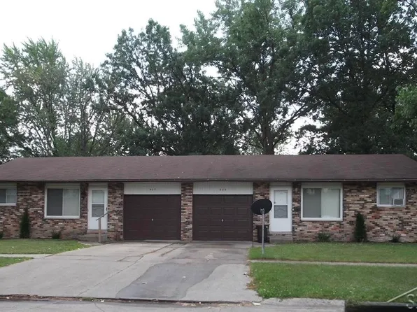 937 Palmetto Dr, Saginaw, MI 48604