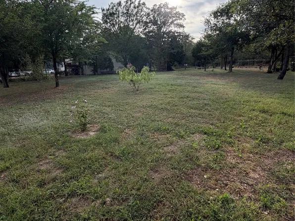 31 Flint Ridge St, Bastrop, TX 78602