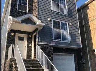 1019 E Grand St, Elizabeth, NJ 07201