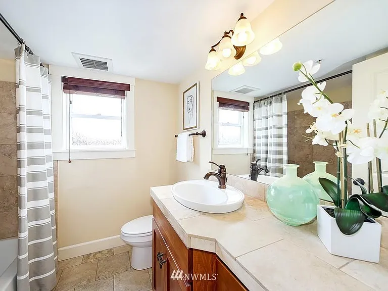 3039B Beacon Ave S — Photo 5