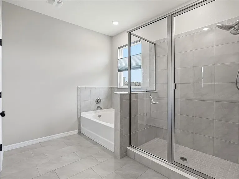 3228 Living Coral Dr — Photo 18