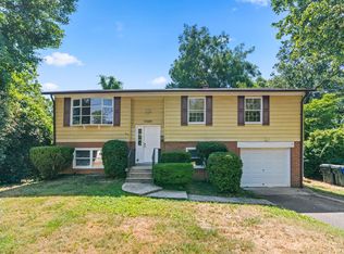 7509 Girard Ave, College Park, MD 20740