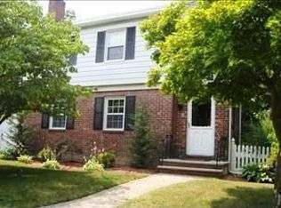 51 Harvey Ave, Rochelle Park, NJ 07662