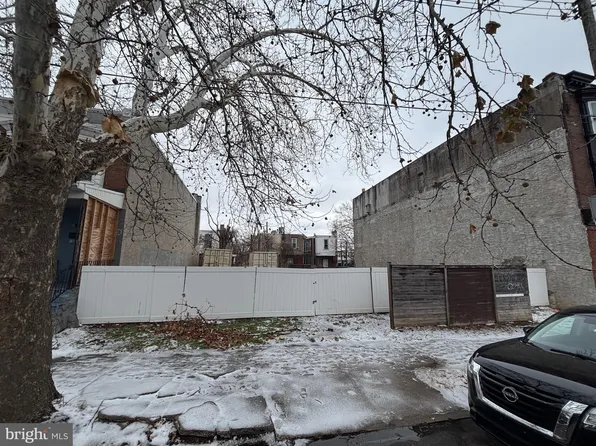 105 N 60th St, Philadelphia, PA 19139