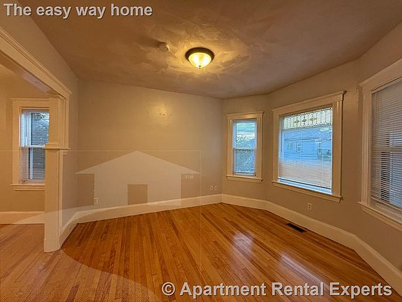 3rd image of 110 W Quincy St #2