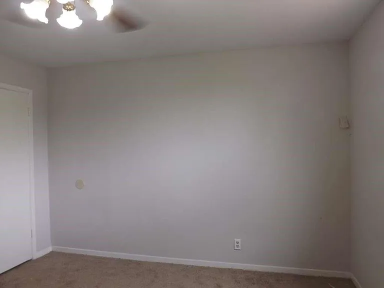 501 S Holmes St — Photo 14