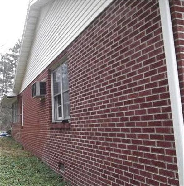 2nd image of 550 Matson Rd