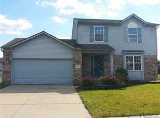 39289 Commons Dr, Romulus, MI 48174