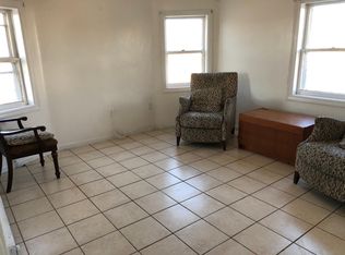 83 West St APT 3D, Lawrence, MA 01841