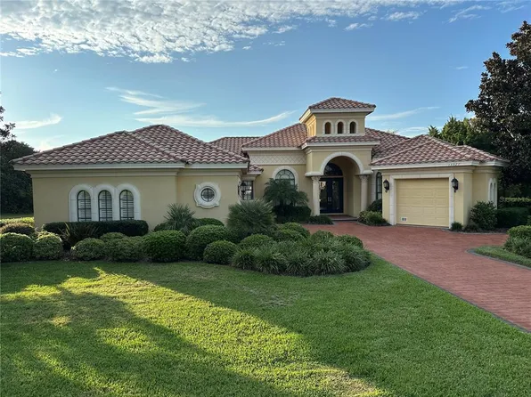 13327 Carnoustie Cir, Dade City, FL 33525