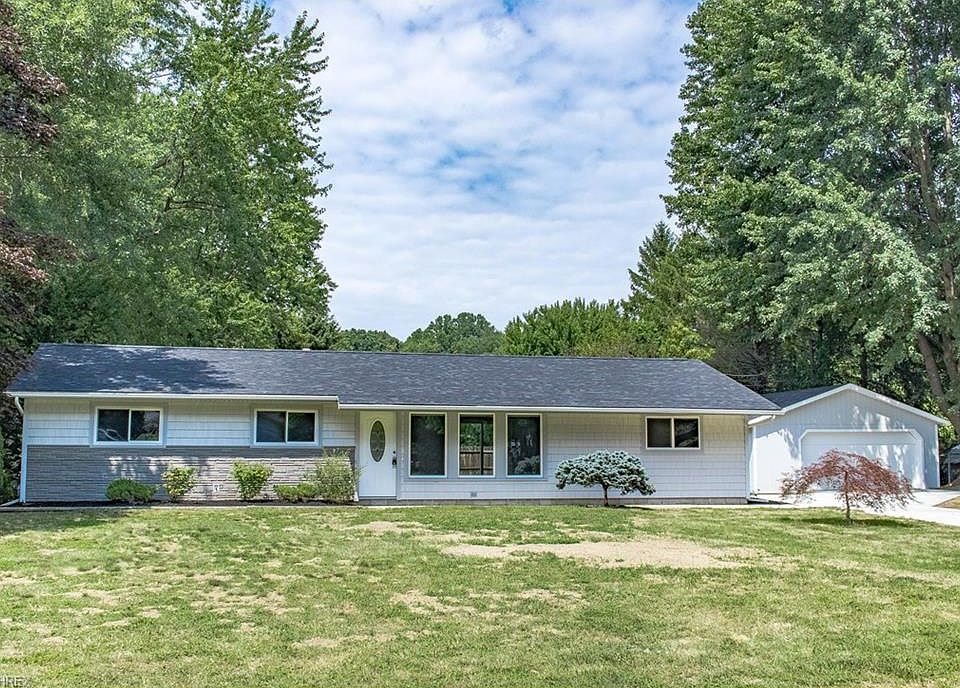 1st image of 6823 Canterbury Dr
