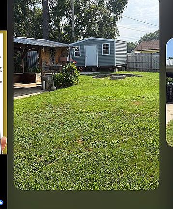 2nd image of 315 SE Park Loop