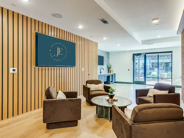 Jefferson Elara — Photo 27