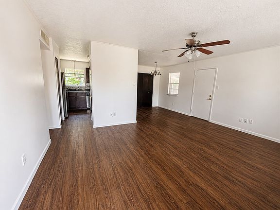 2nd image of 2910 Minnesota Ave