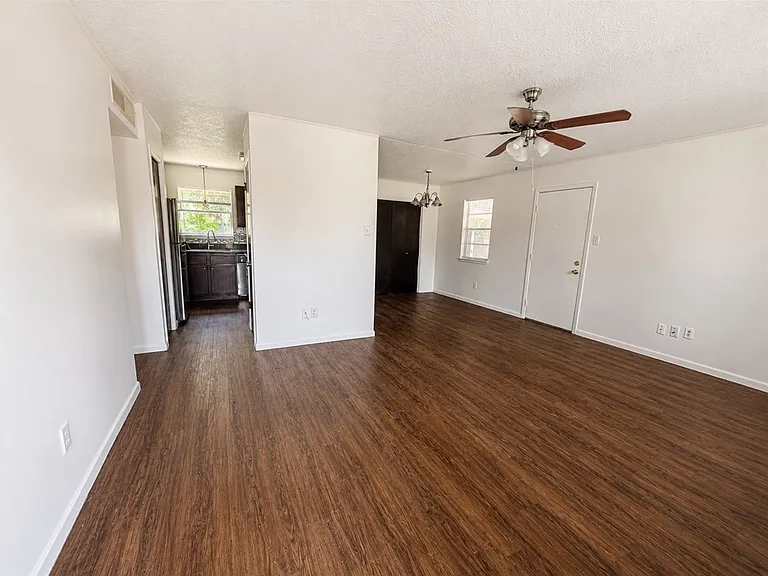 2910 Minnesota Ave — Photo 4