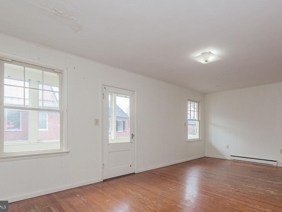 1st image of 109 W German St