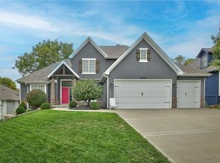 14770 NW 66th Ter, Parkville, MO 64152