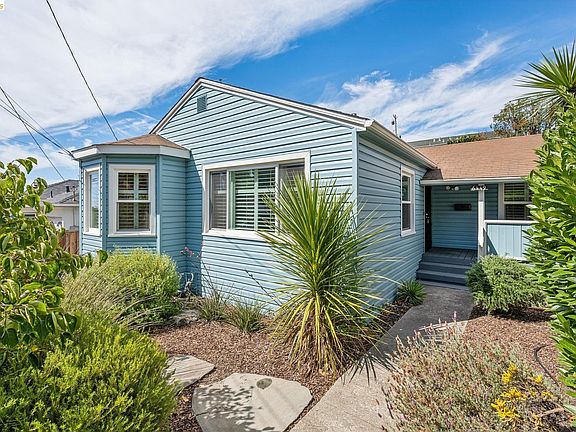 4th image of 6449 Conlon Ave