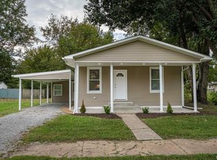 1320 W Tyler St, Herrin, IL 62948