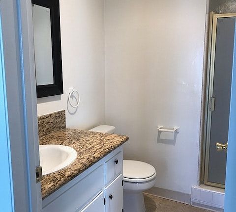 5th image of 1335 N Detroit St APT 213
