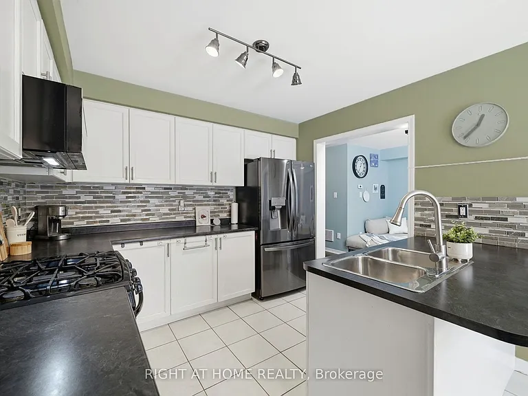 1209 Mary Lou St — Photo 19