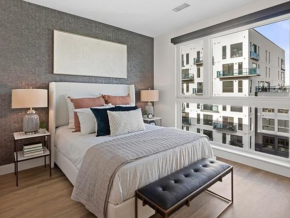 4th image of 1780 N Lafayette St #712