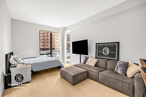 222 Broadway #2B Photo 1