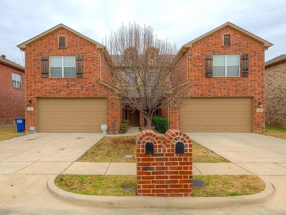 1st image of 367 Castleridge Dr #B
