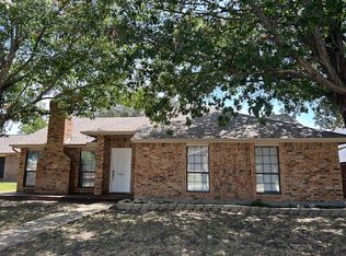 6825 Anderson Dr, The Colony, TX 75056