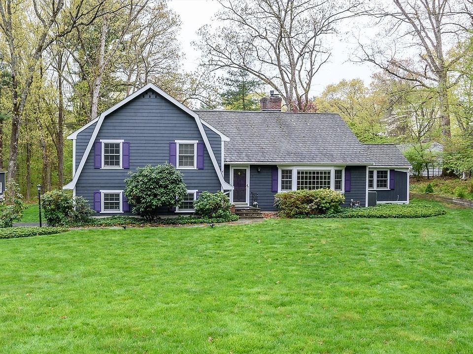 1st image of 5 Wayland Hills Rd